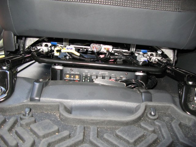 Amps Under Seats... HOW???? | Page 2 | Toyota FJ Cruiser Forum